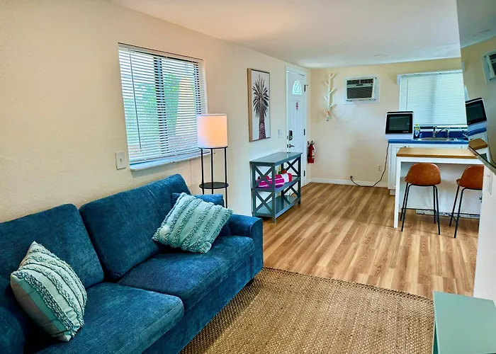 Apartment Sun-drenched 1br - 5min Walk To